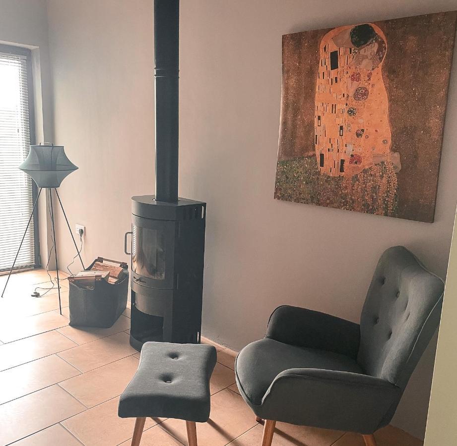 The Blue Door Apartment Cahersiveen Luaran gambar