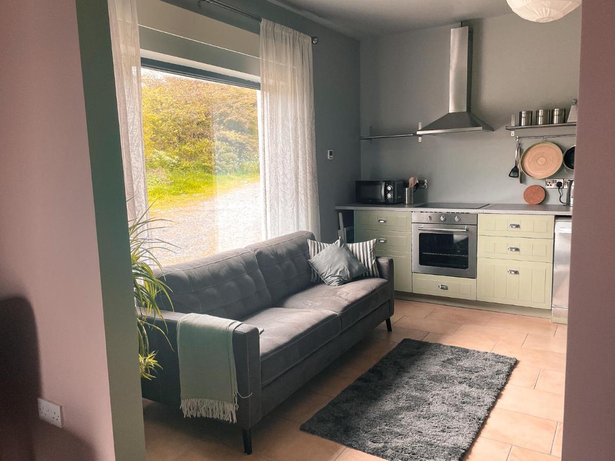 The Blue Door Apartment Cahersiveen Luaran gambar